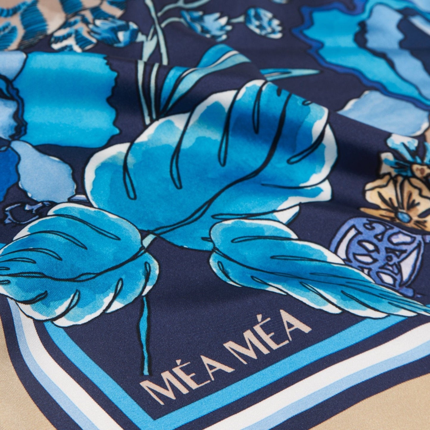 Iris Scarf | Dark Blue